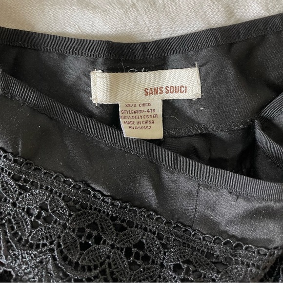 Sans Souci Black Layered Lace Short size XS - Picture 2 of 4